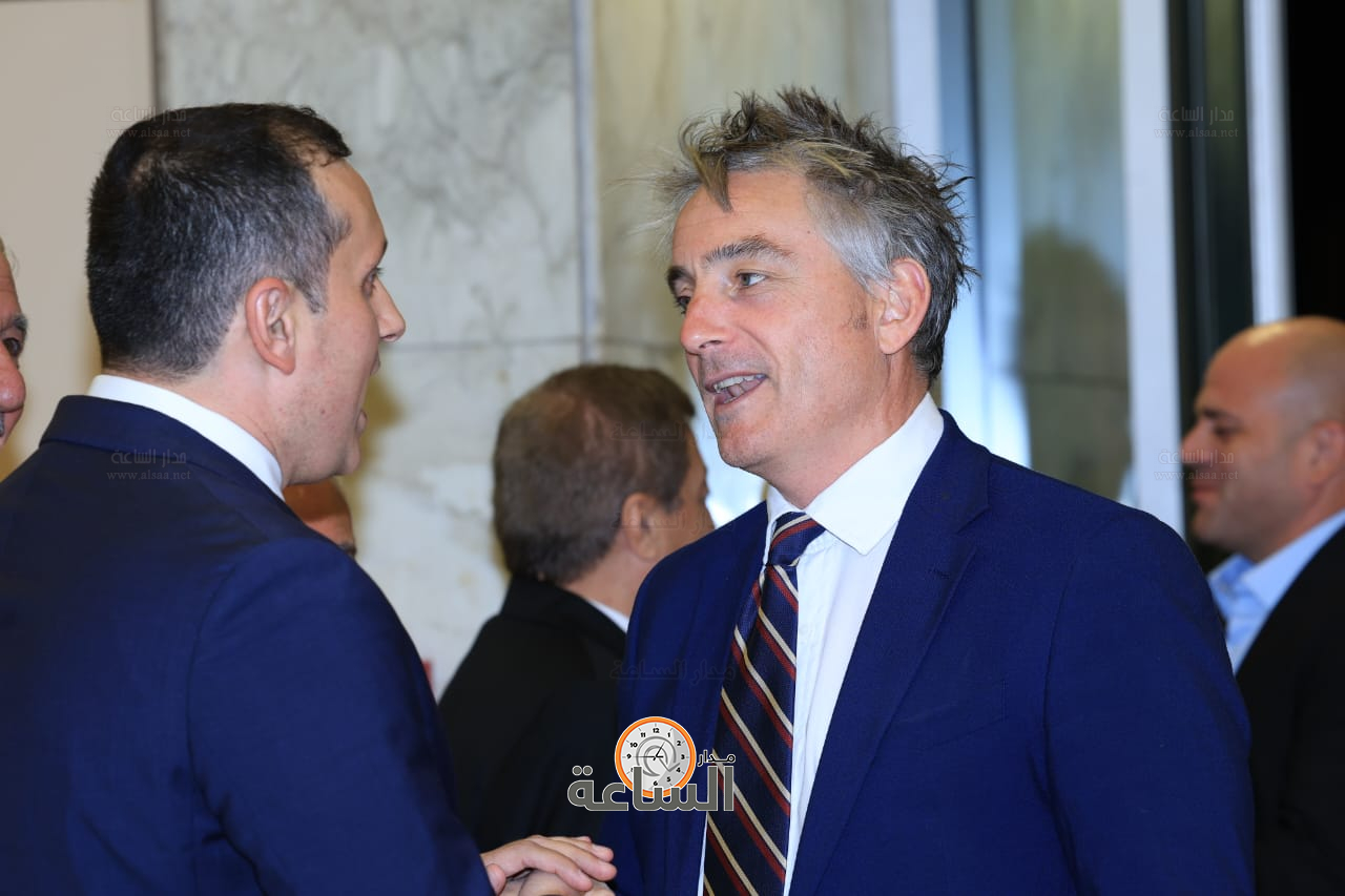 Madar Al-Saa Images 0.6480031644817921