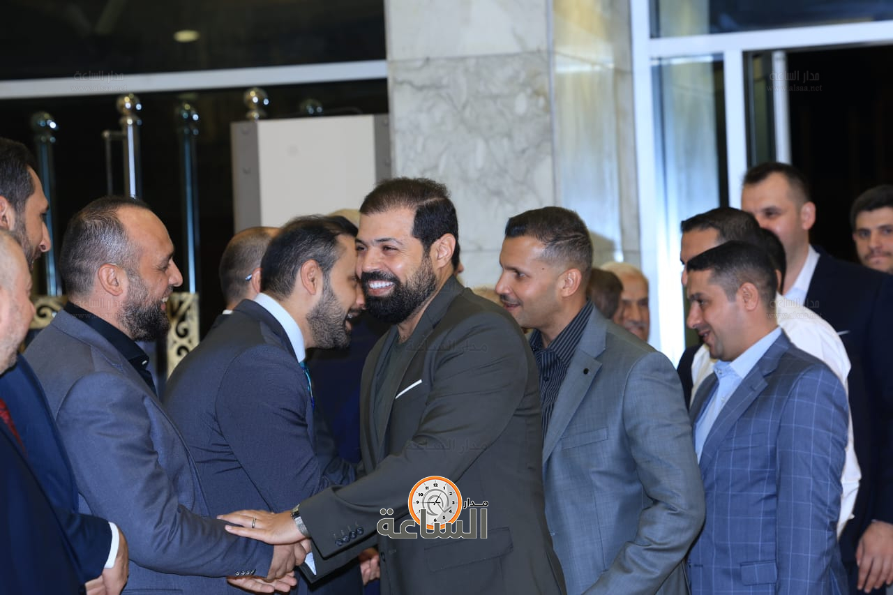 Madar Al-Saa Images 0.21034792328864238