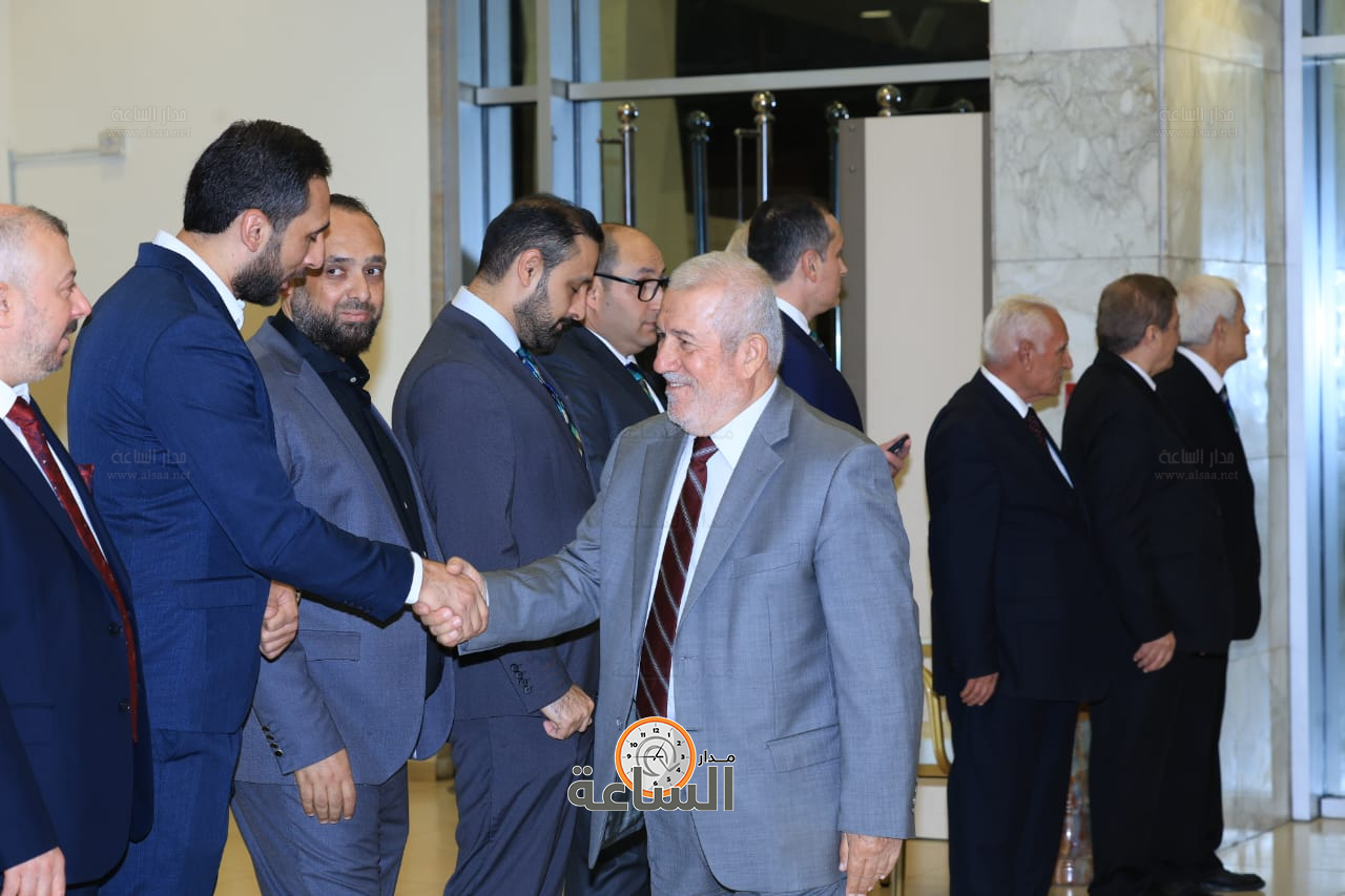 Madar Al-Saa Images 0.7454958367834913