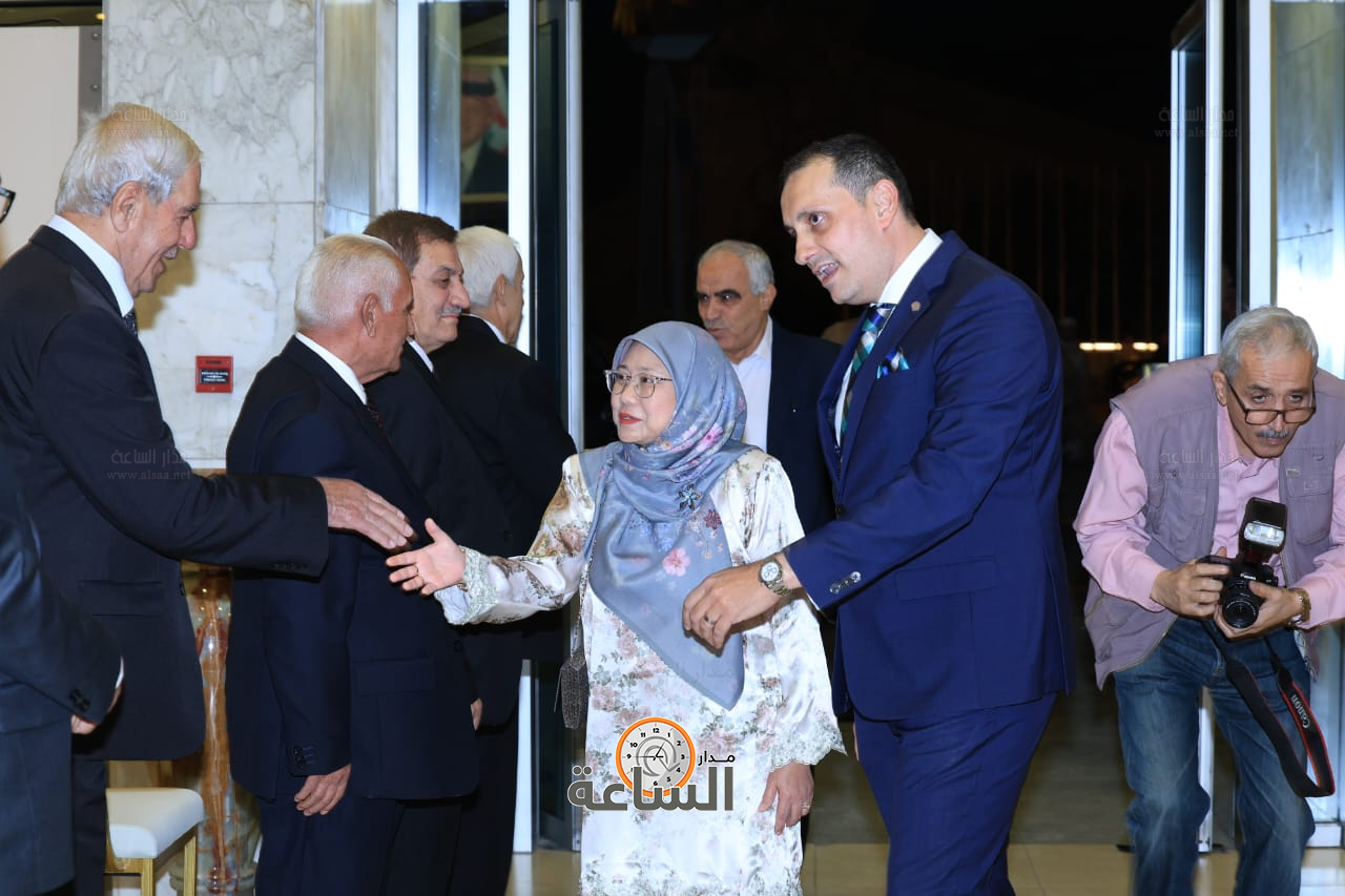 Madar Al-Saa Images 0.17331180642268118