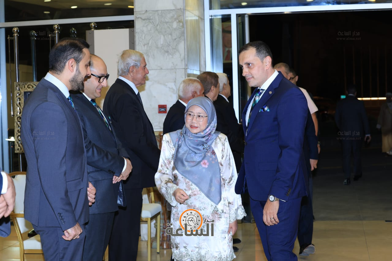 Madar Al-Saa Images 0.27135392645187373