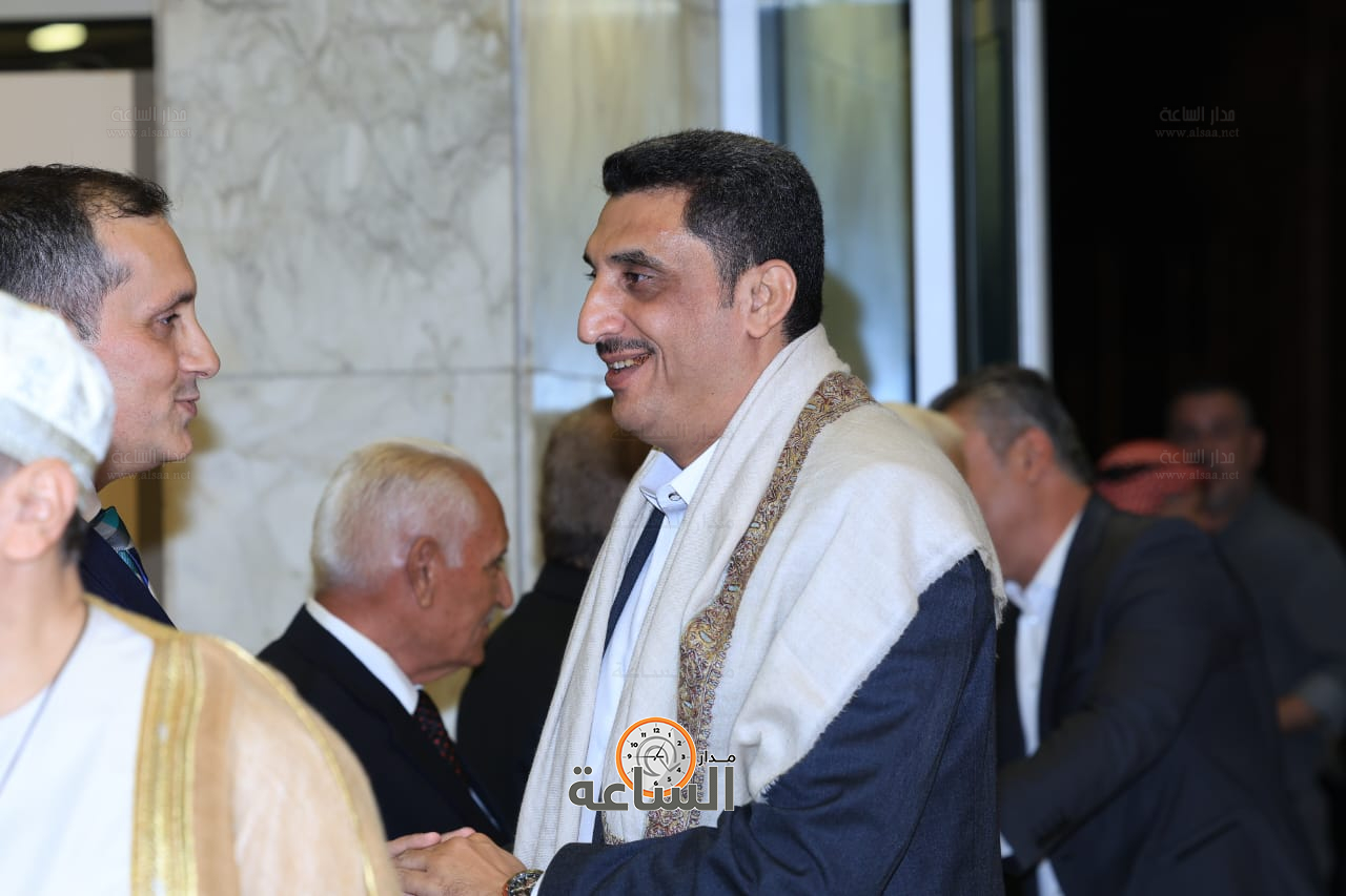 Madar Al-Saa Images 0.49538791076484445