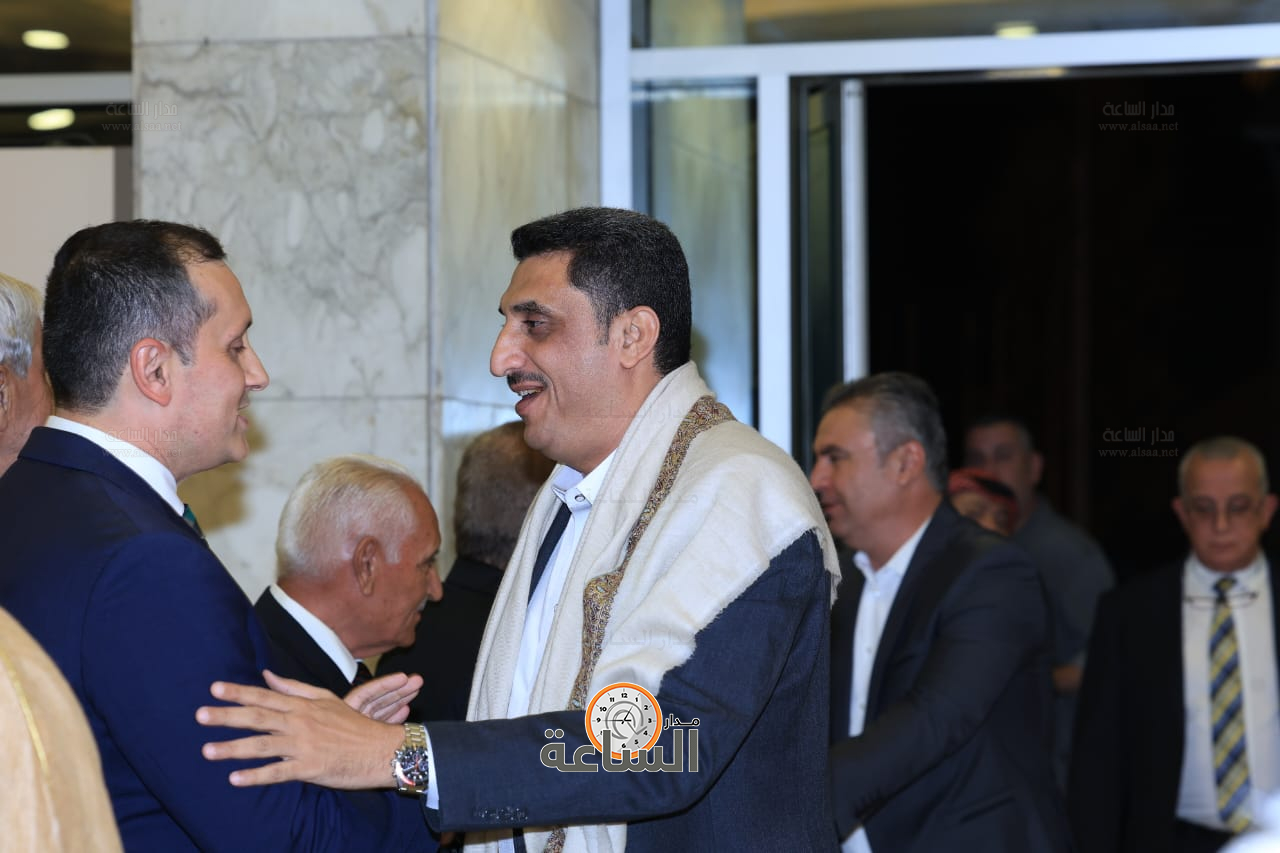 Madar Al-Saa Images 0.622499846249437