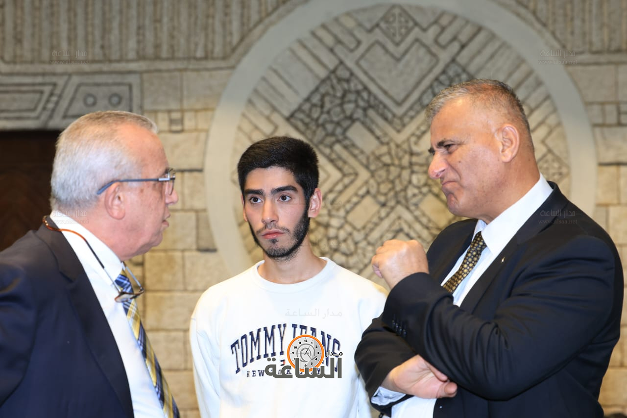 Madar Al-Saa Images 0.14278425365219338