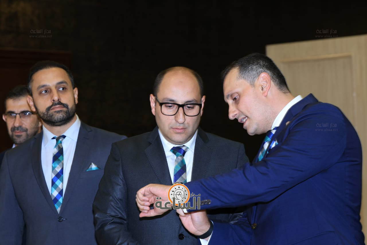 Madar Al-Saa Images 0.36908782432136444