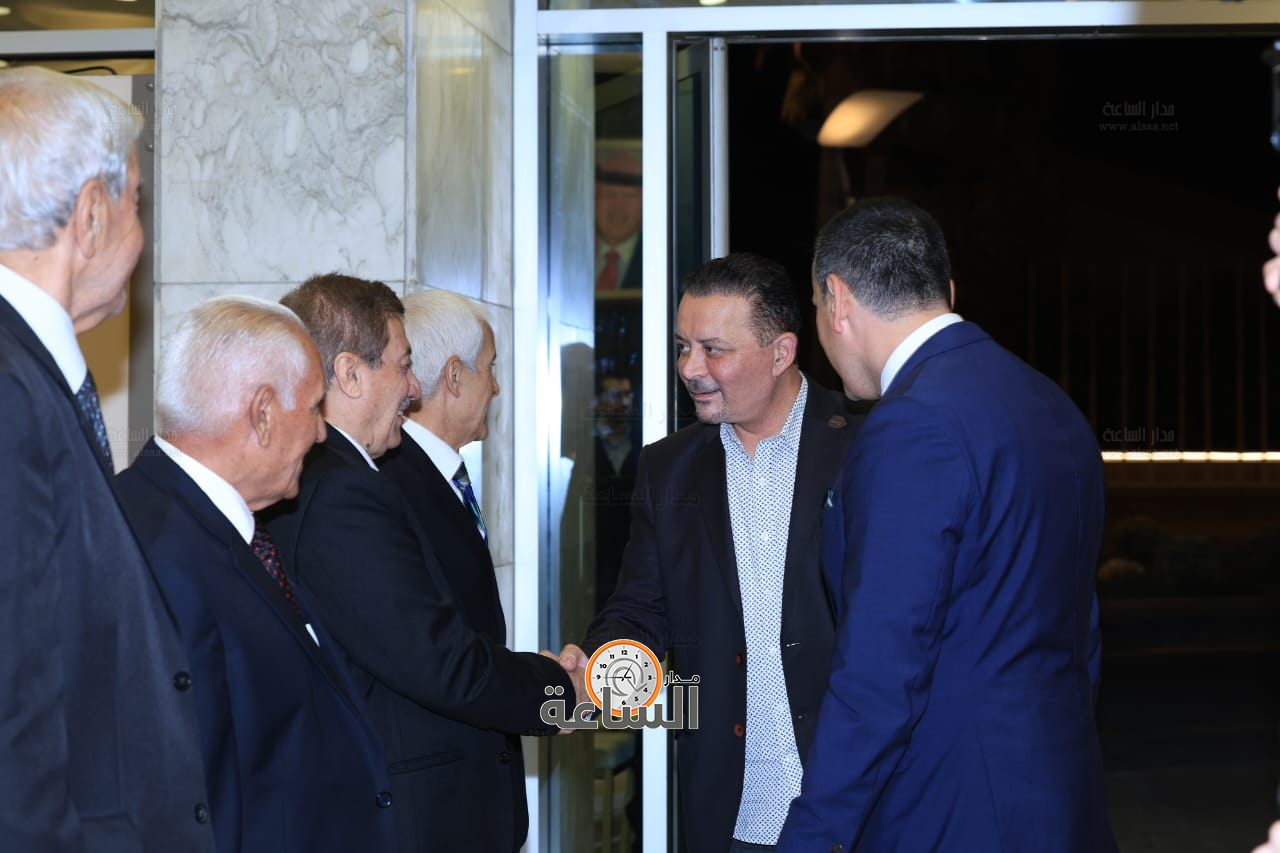 Madar Al-Saa Images 0.9502697924989348