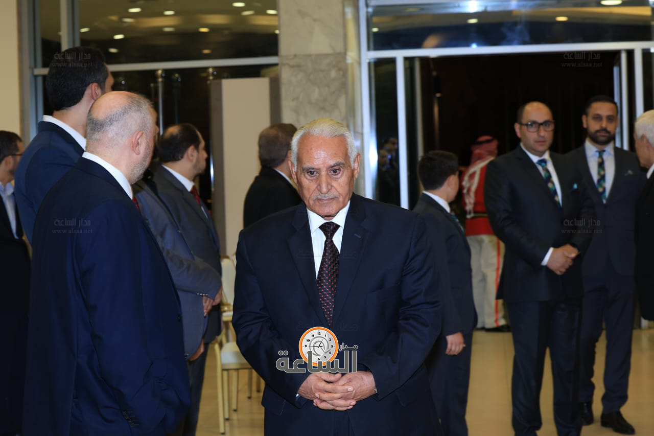 Madar Al-Saa Images 0.8537480096267451