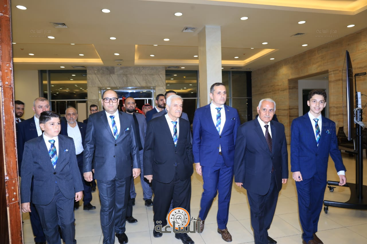 Madar Al-Saa Images 0.9509890049490229