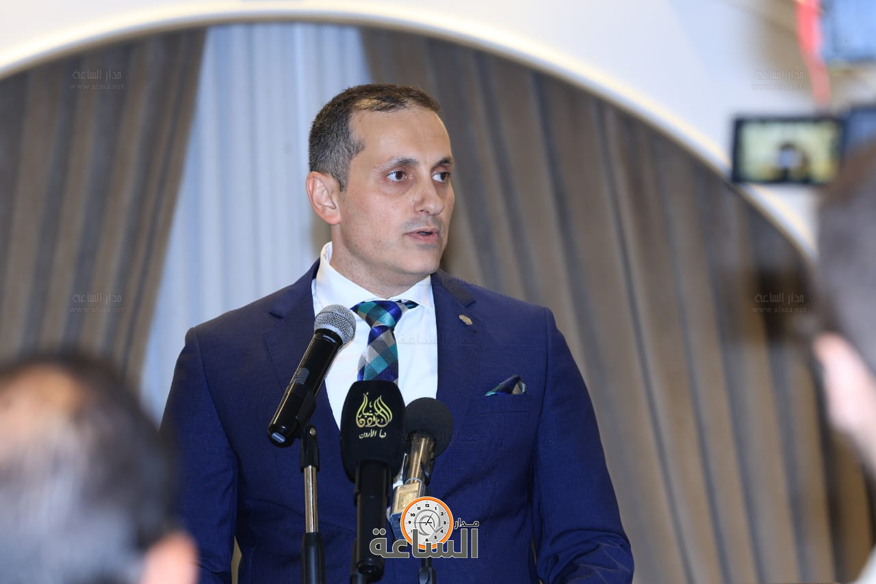 Madar Al-Saa Images 0.5594669299805513