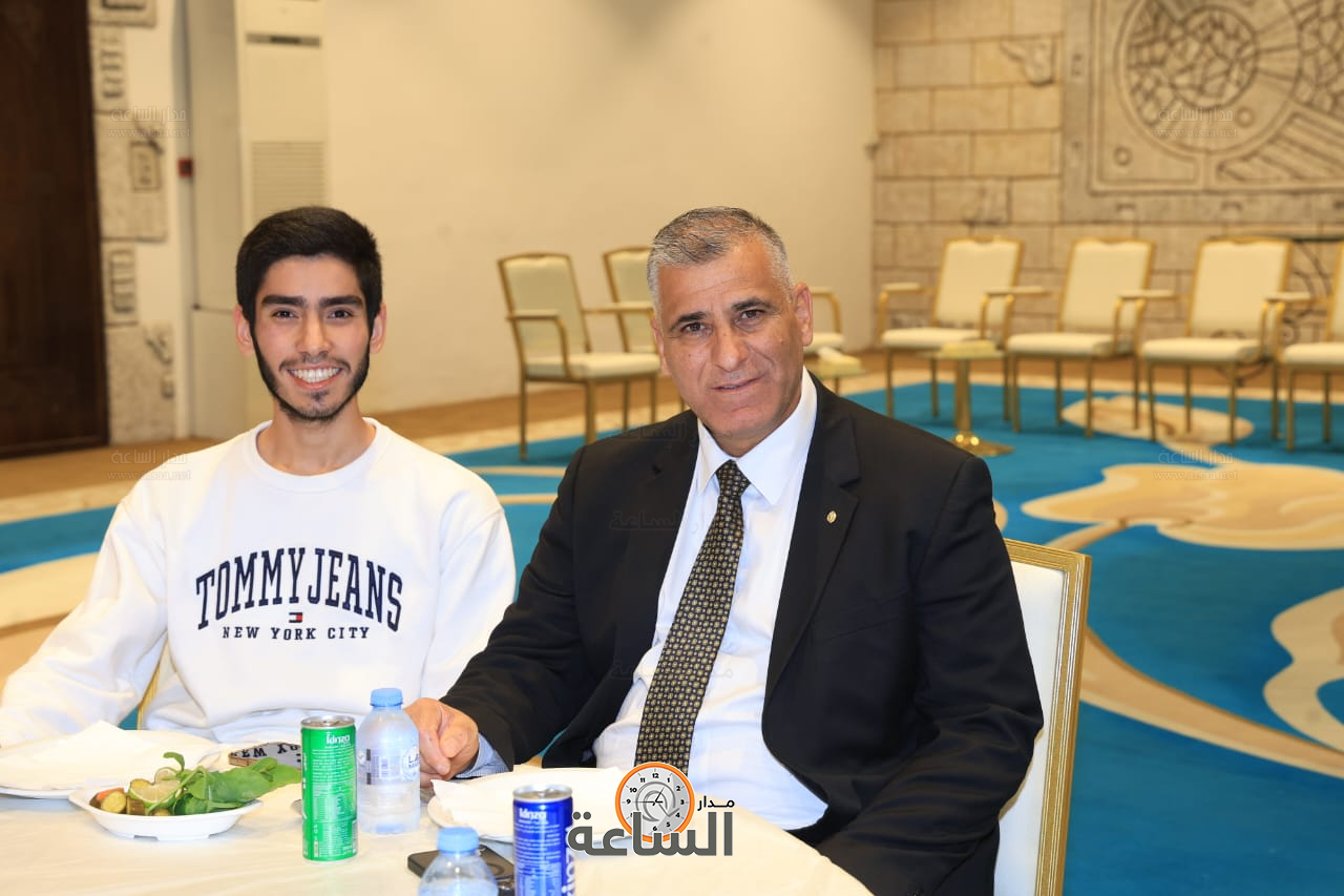 Madar Al-Saa Images 0.5027947197202315