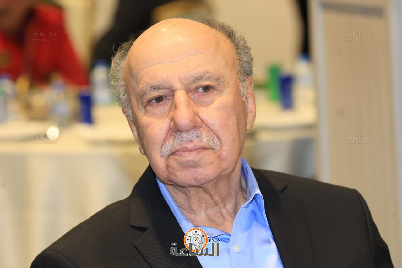 Madar Al-Saa Images 0.3377087643323128