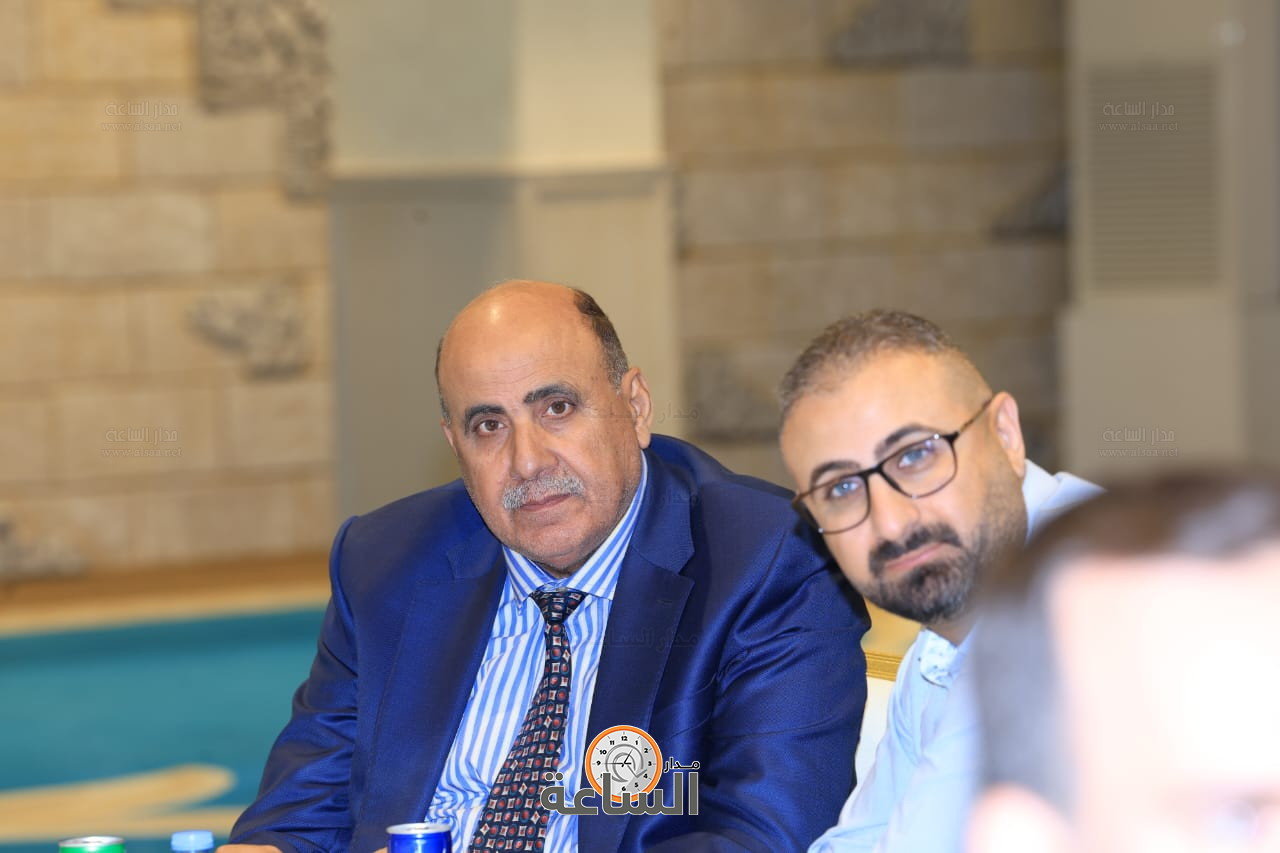 Madar Al-Saa Images 0.3049932215505118