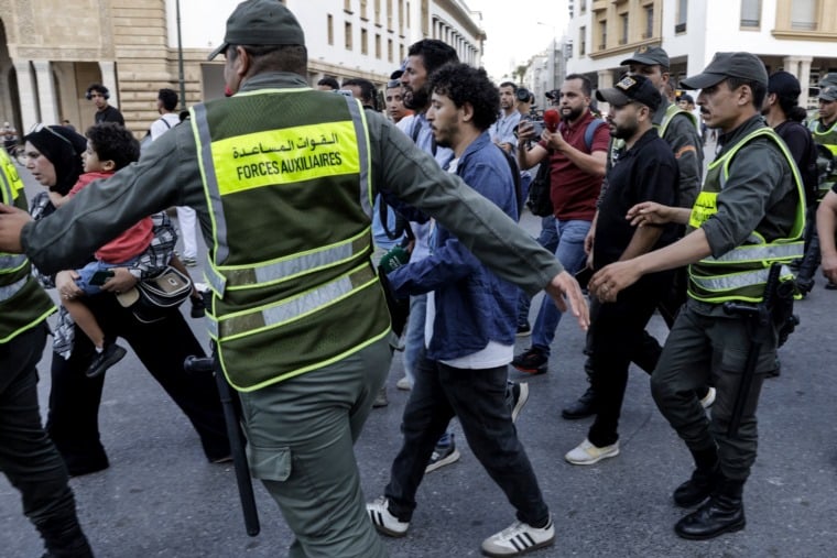 Madar Al-Saa Images 0.7261267824058776