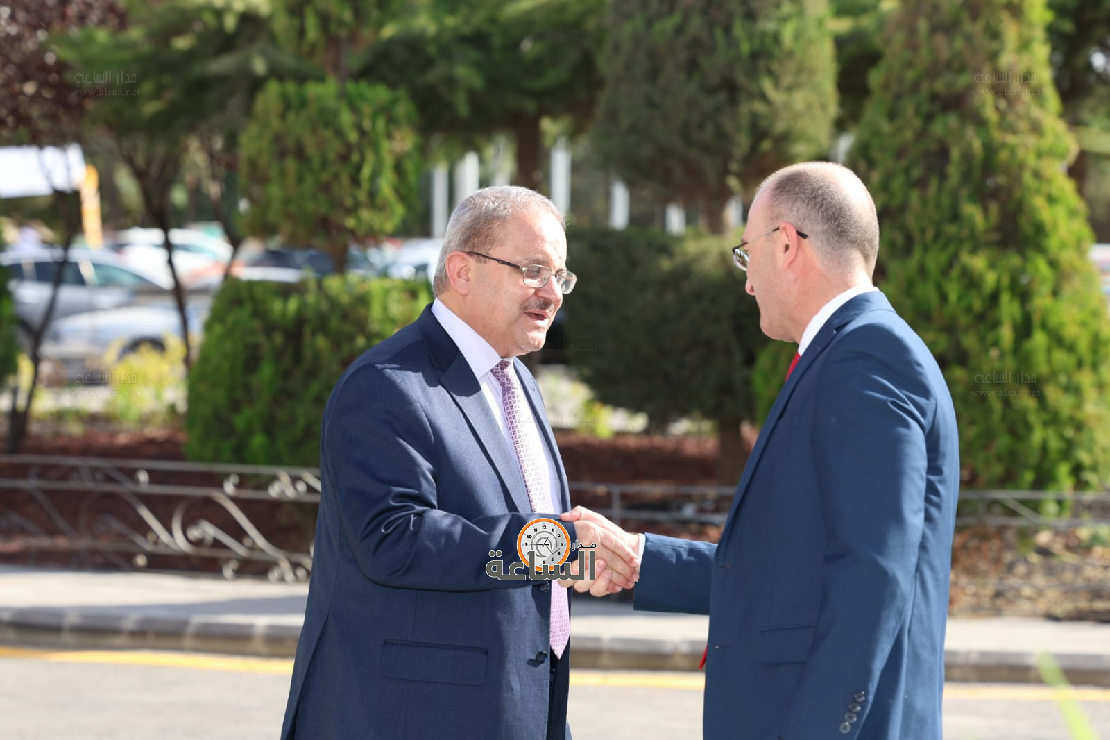 Madar Al-Saa Images 0.03624926921386906