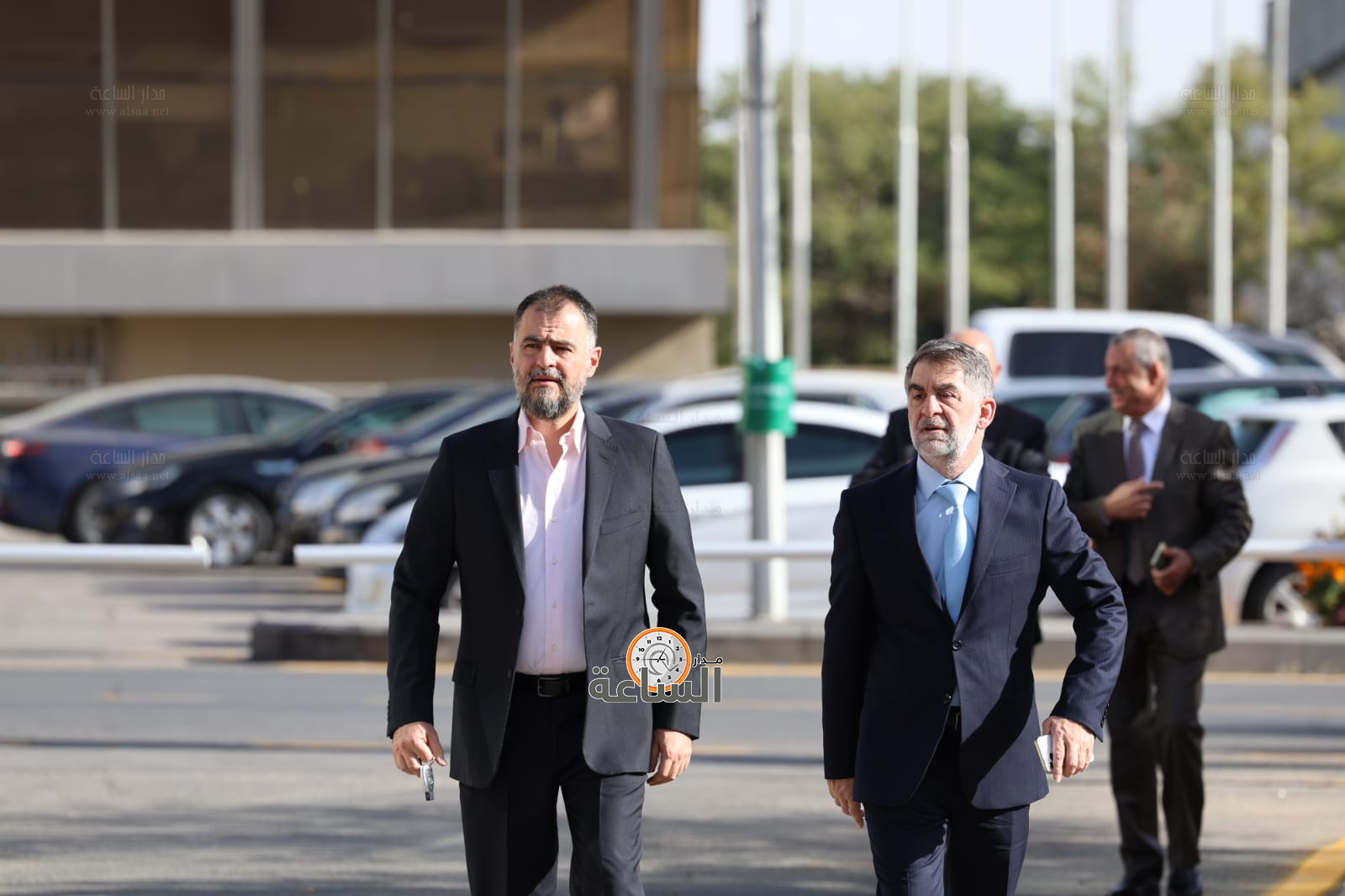 Madar Al-Saa Images 0.04451815696648742