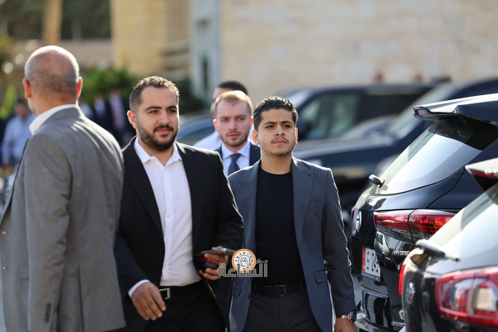 Madar Al-Saa Images 0.15389063588426743