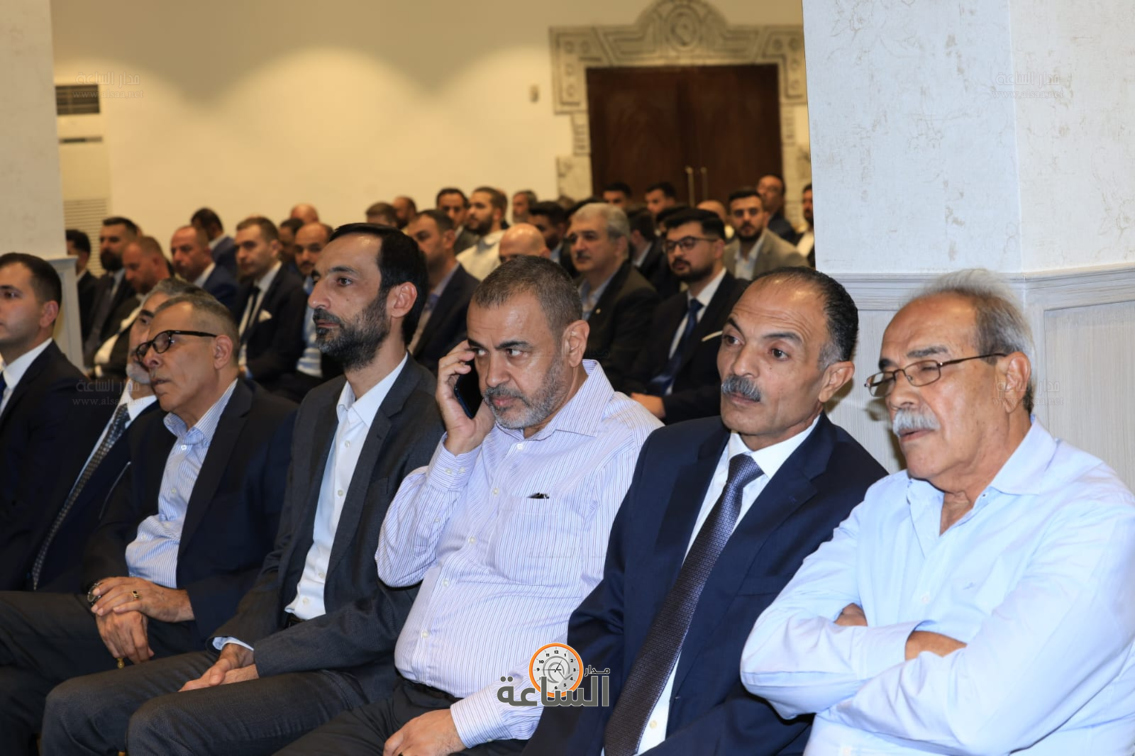 Madar Al-Saa Images 0.7059500938768365