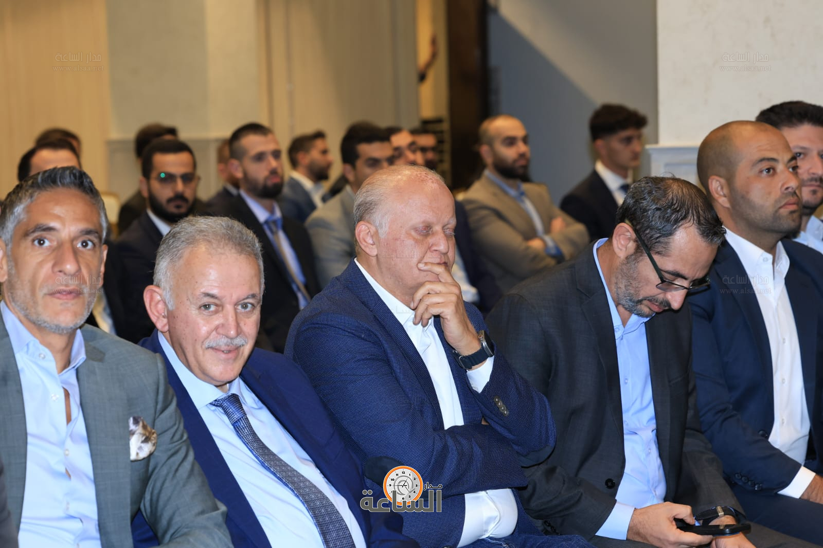 Madar Al-Saa Images 0.30608049477444177