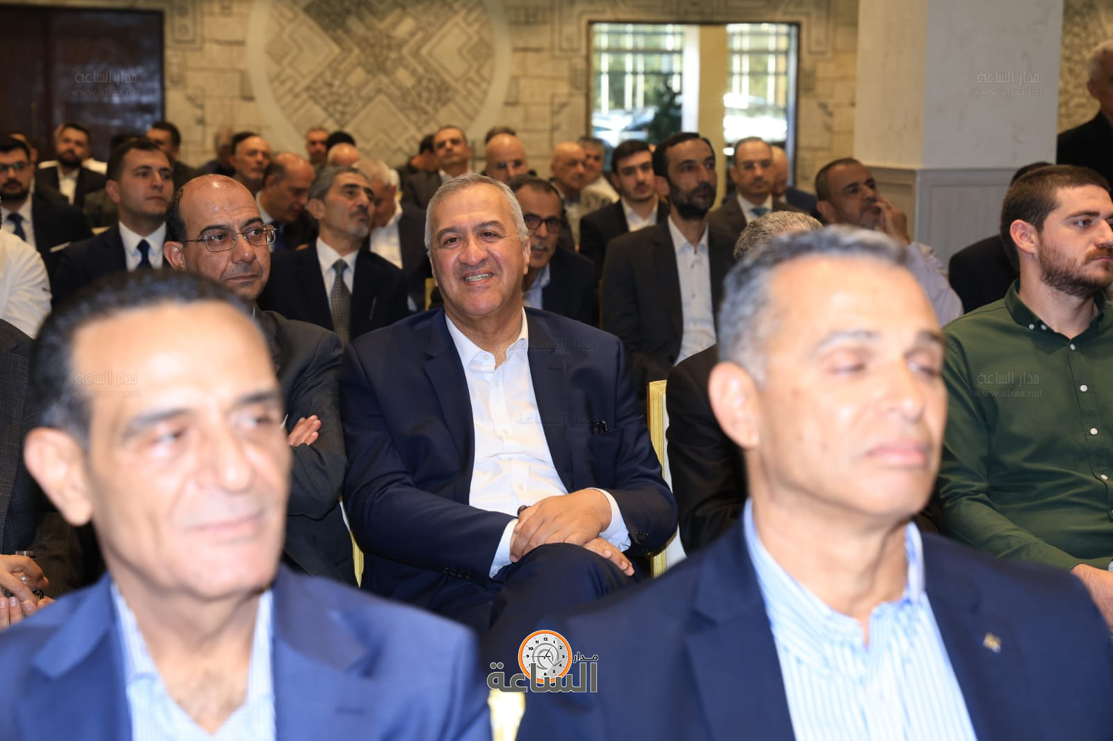 Madar Al-Saa Images 0.3040704131899814