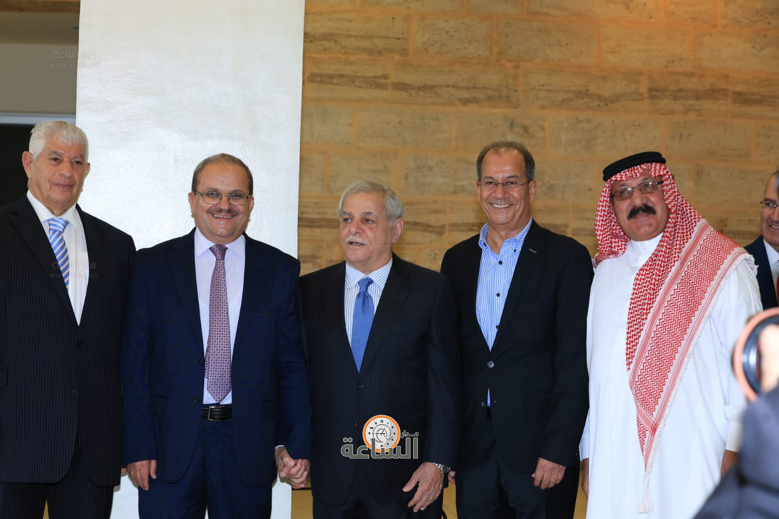 Madar Al-Saa Images 0.5162005710732874