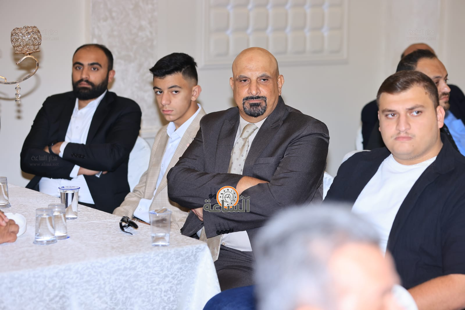 Madar Al-Saa Images 0.3590062294638192