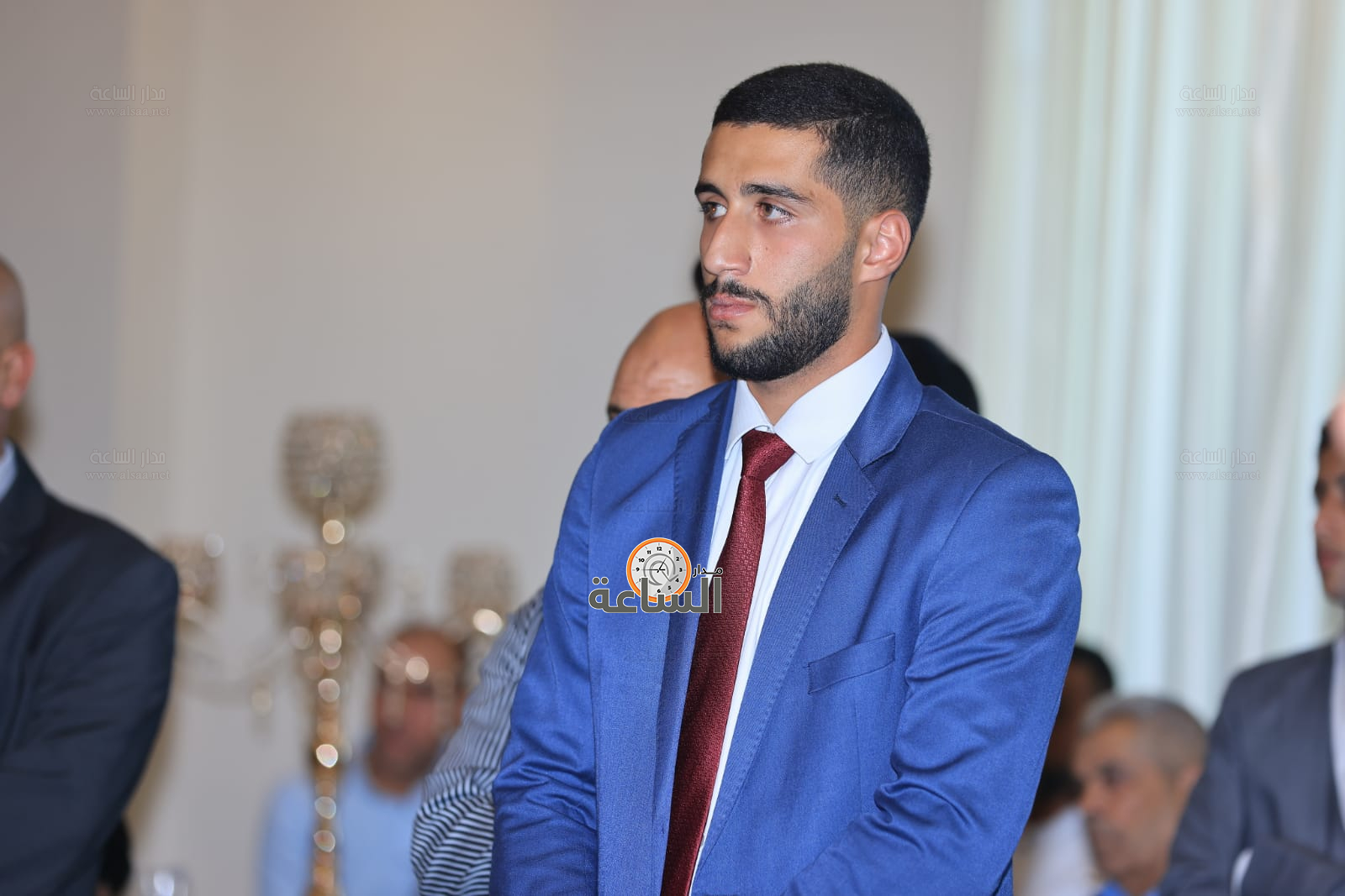 Madar Al-Saa Images 0.5023796646624908