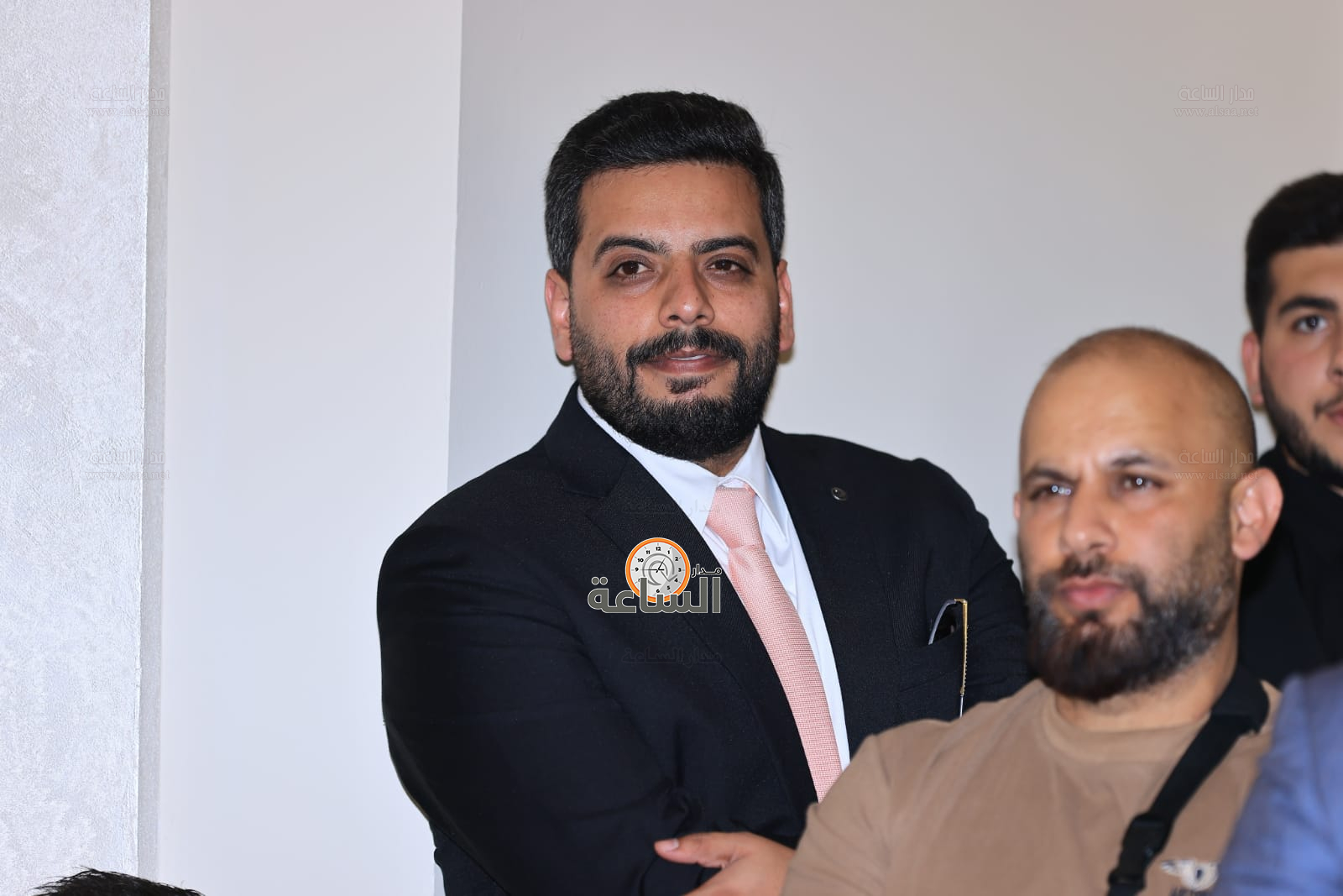 Madar Al-Saa Images 0.3310083571798994