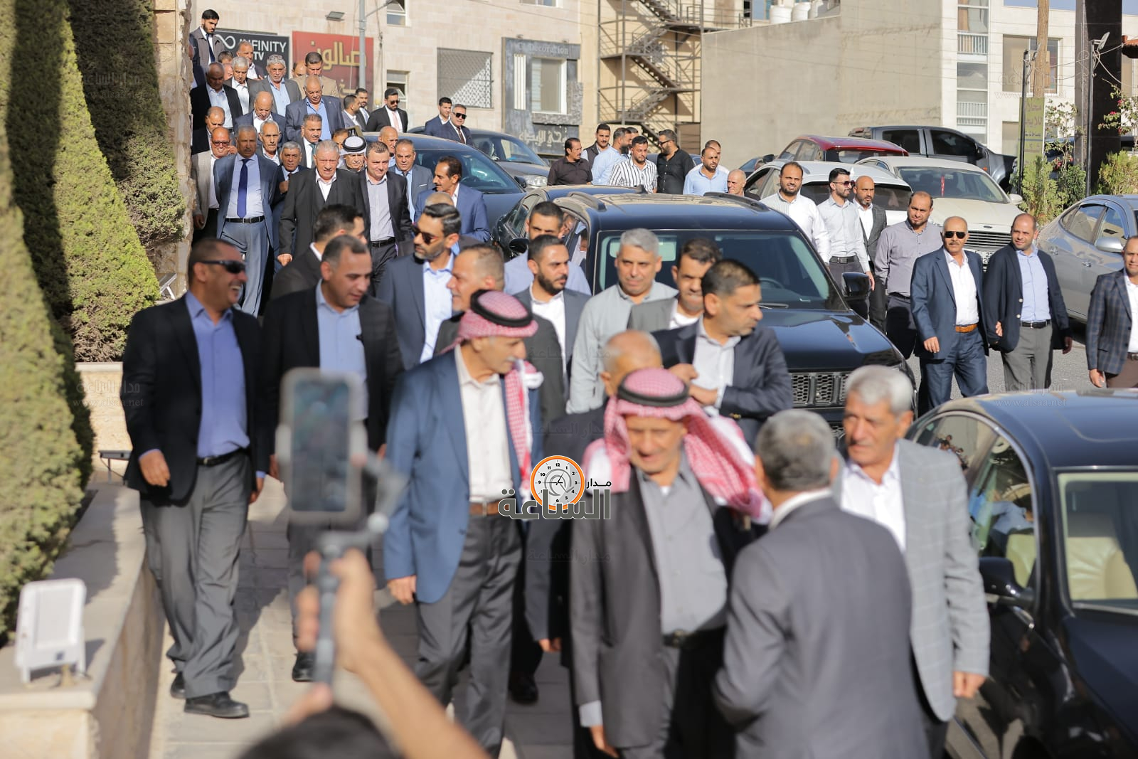 Madar Al-Saa Images 0.11766343498721821