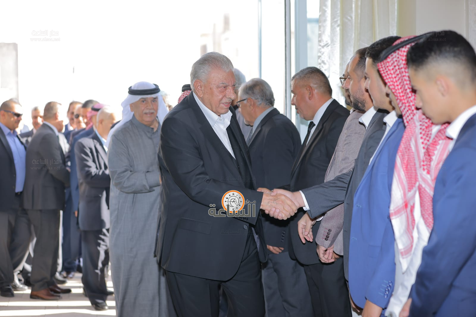 Madar Al-Saa Images 0.17504510982678734