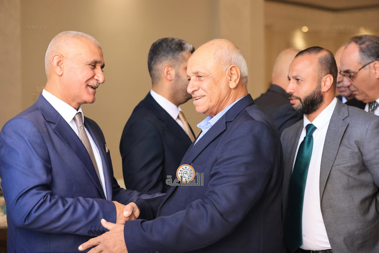 Madar Al-Saa Images 0.8226079344265131