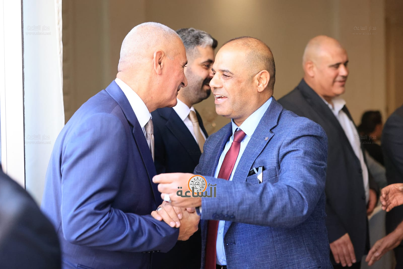 Madar Al-Saa Images 0.9399887657648257