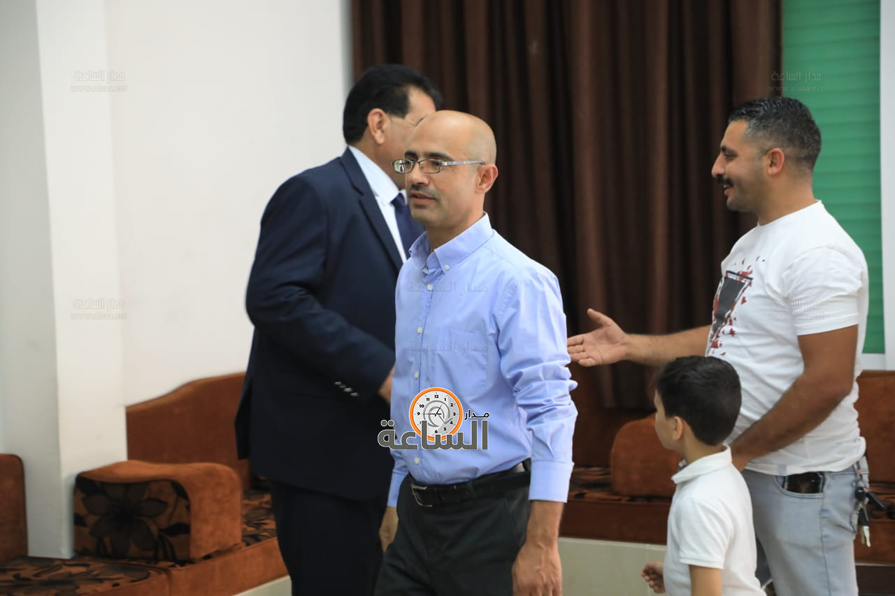 Madar Al-Saa Images 0.7674144752026268