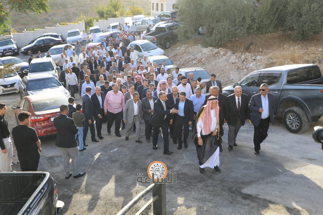 Madar Al-Saa Images 0.4605048359142988