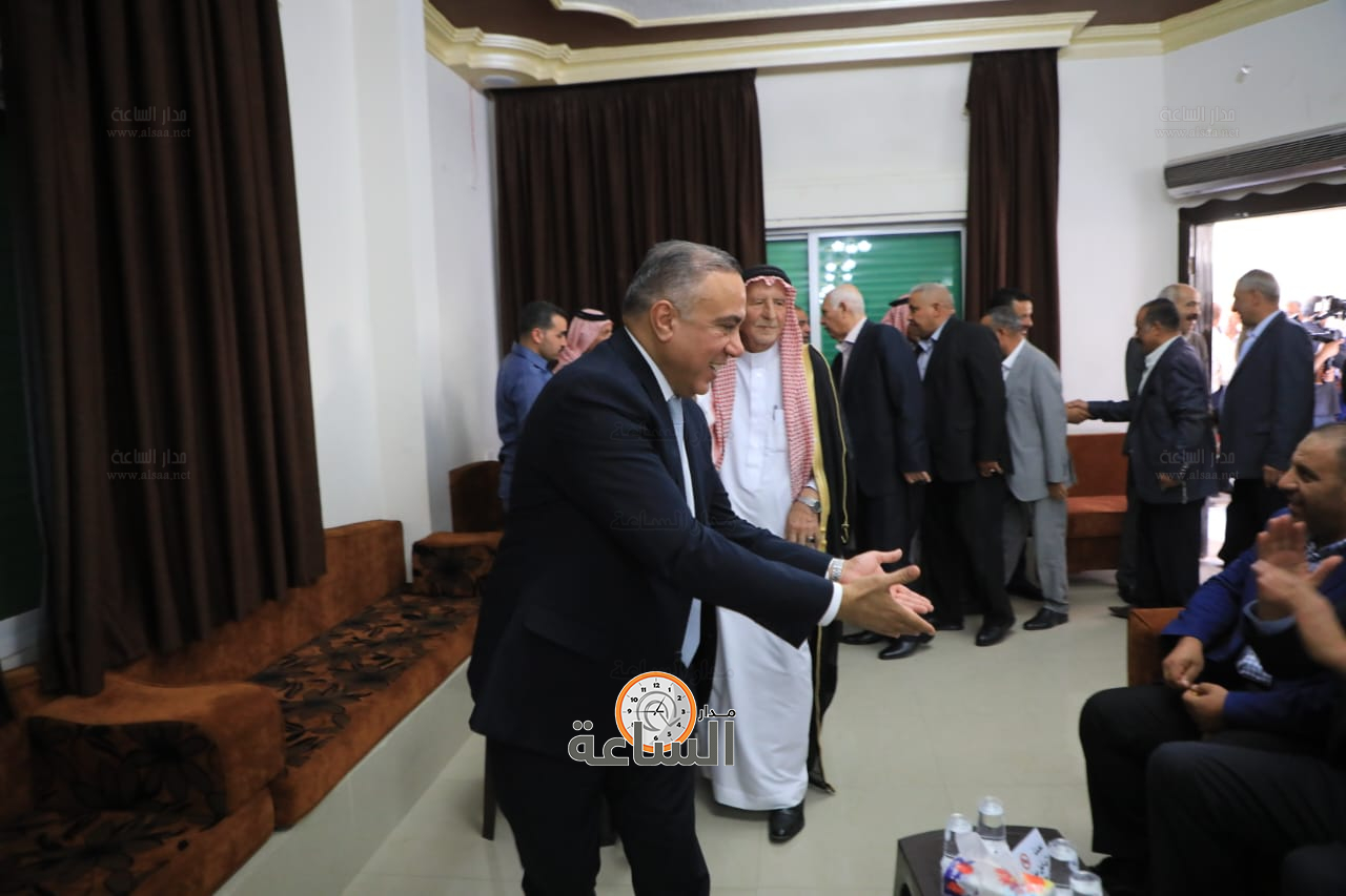 Madar Al-Saa Images 0.9145774855160675