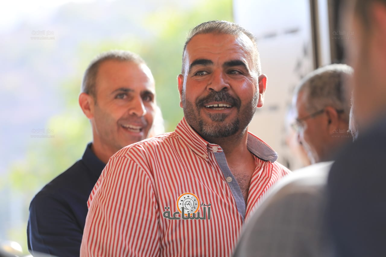 Madar Al-Saa Images 0.781952647563789