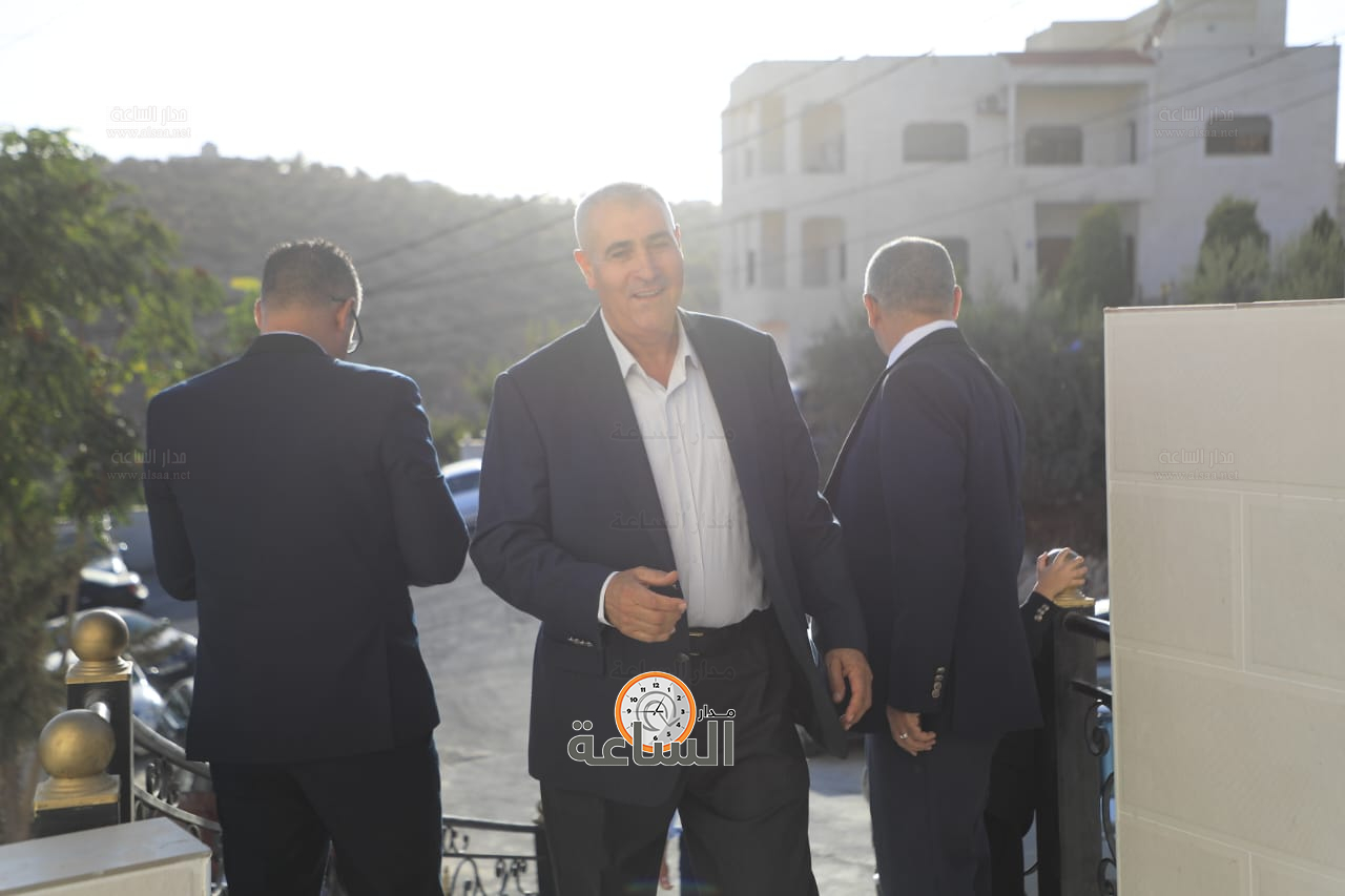 Madar Al-Saa Images 0.5404272124439413