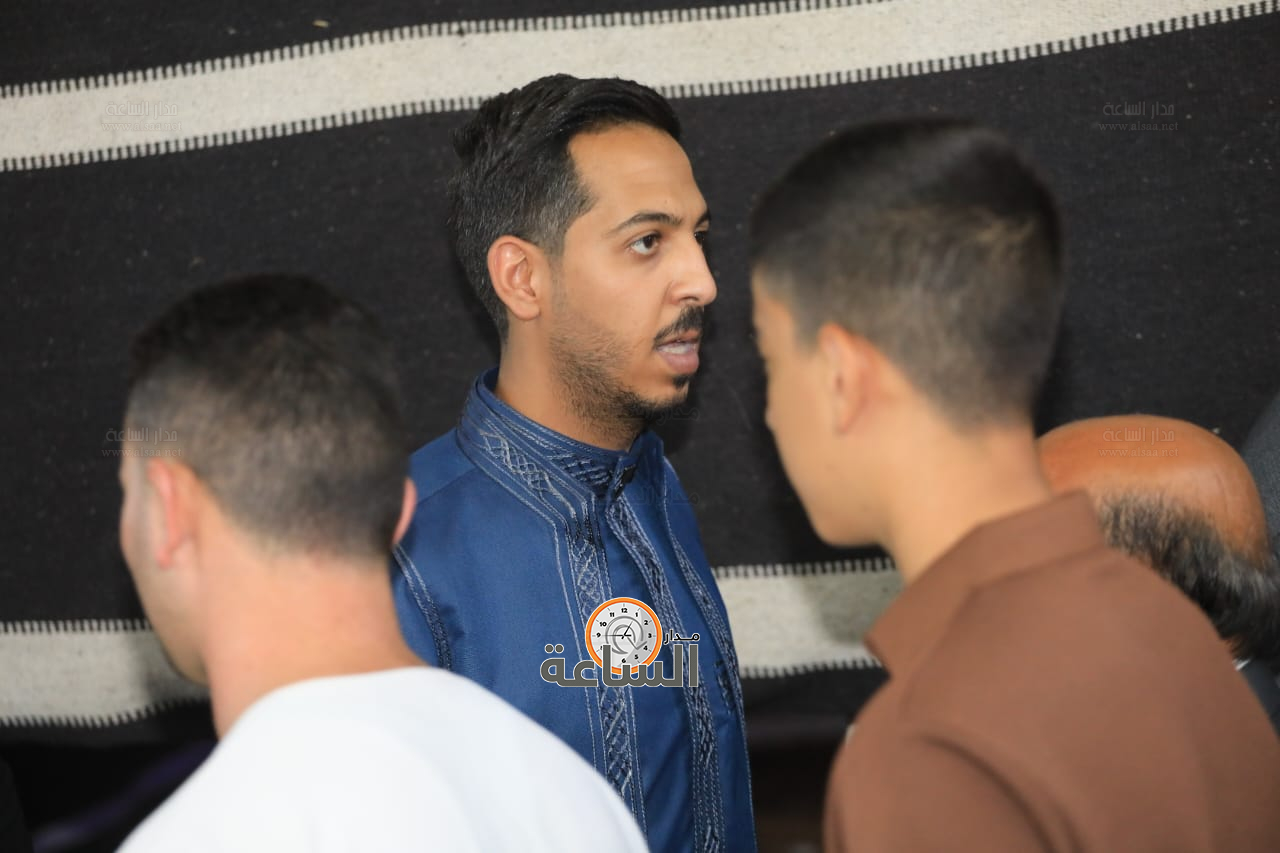 Madar Al-Saa Images 0.7705887532899104