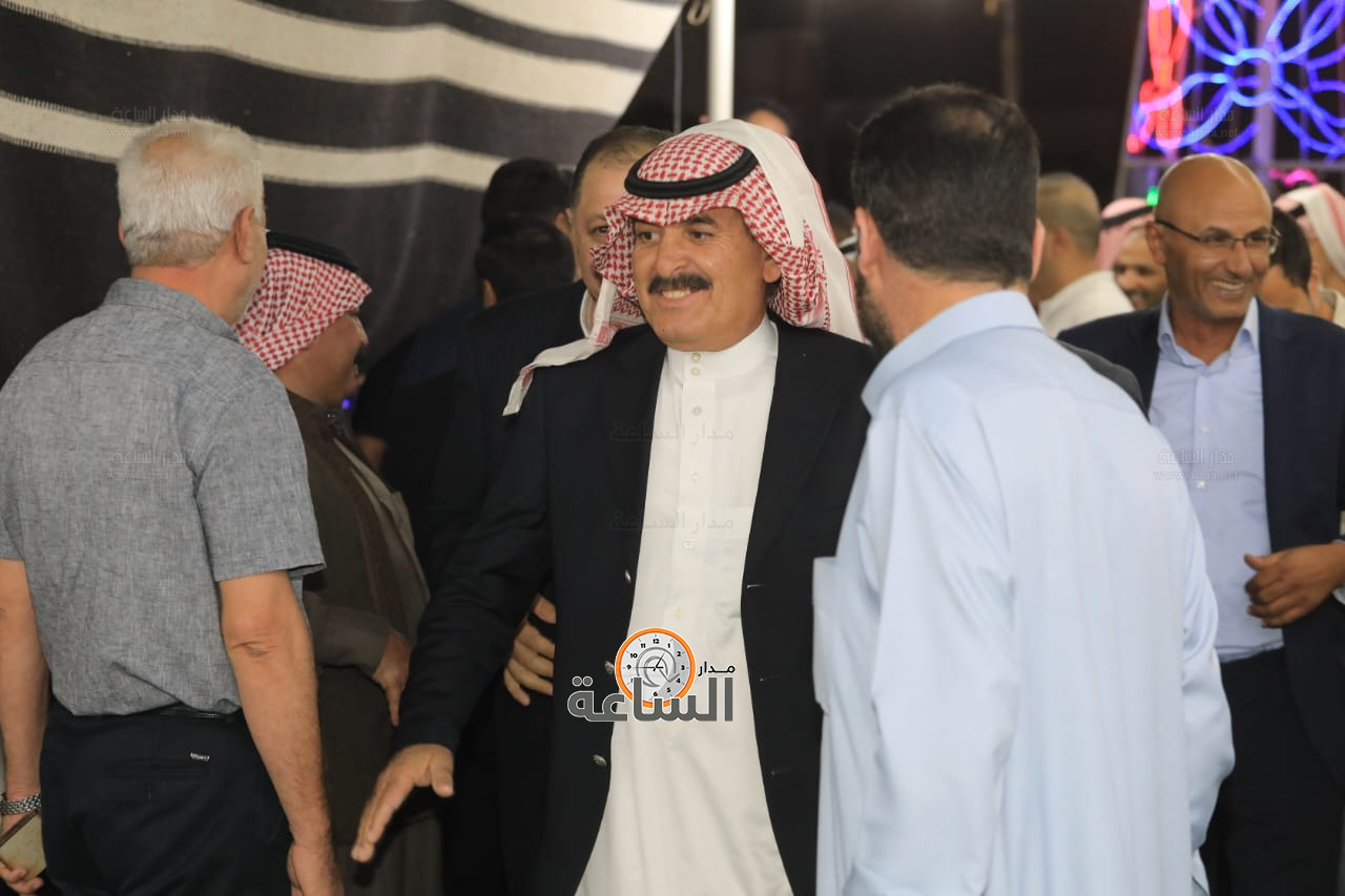 Madar Al-Saa Images 0.8346358844785918