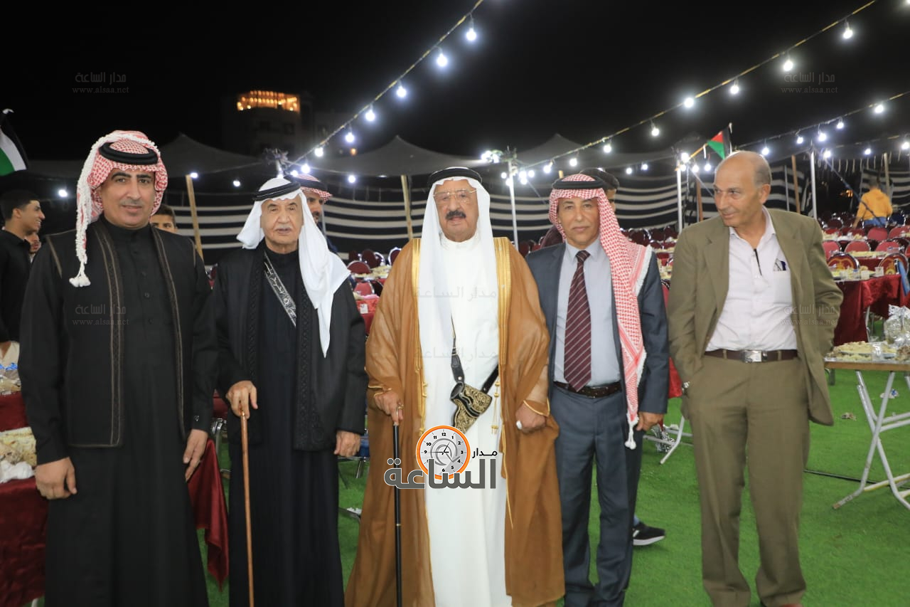 Madar Al-Saa Images 0.15284324146806683