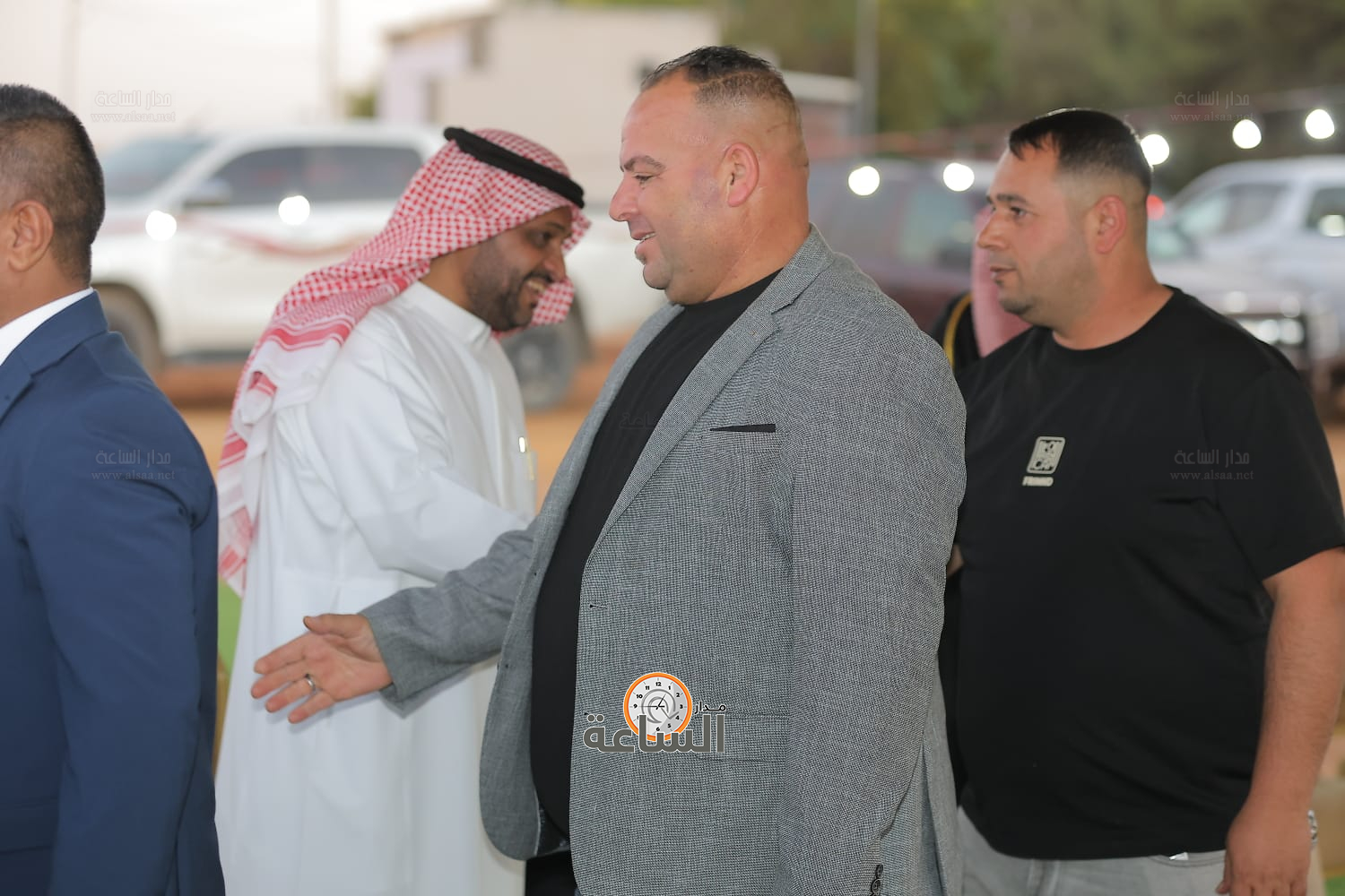 Madar Al-Saa Images 0.1227839226927937