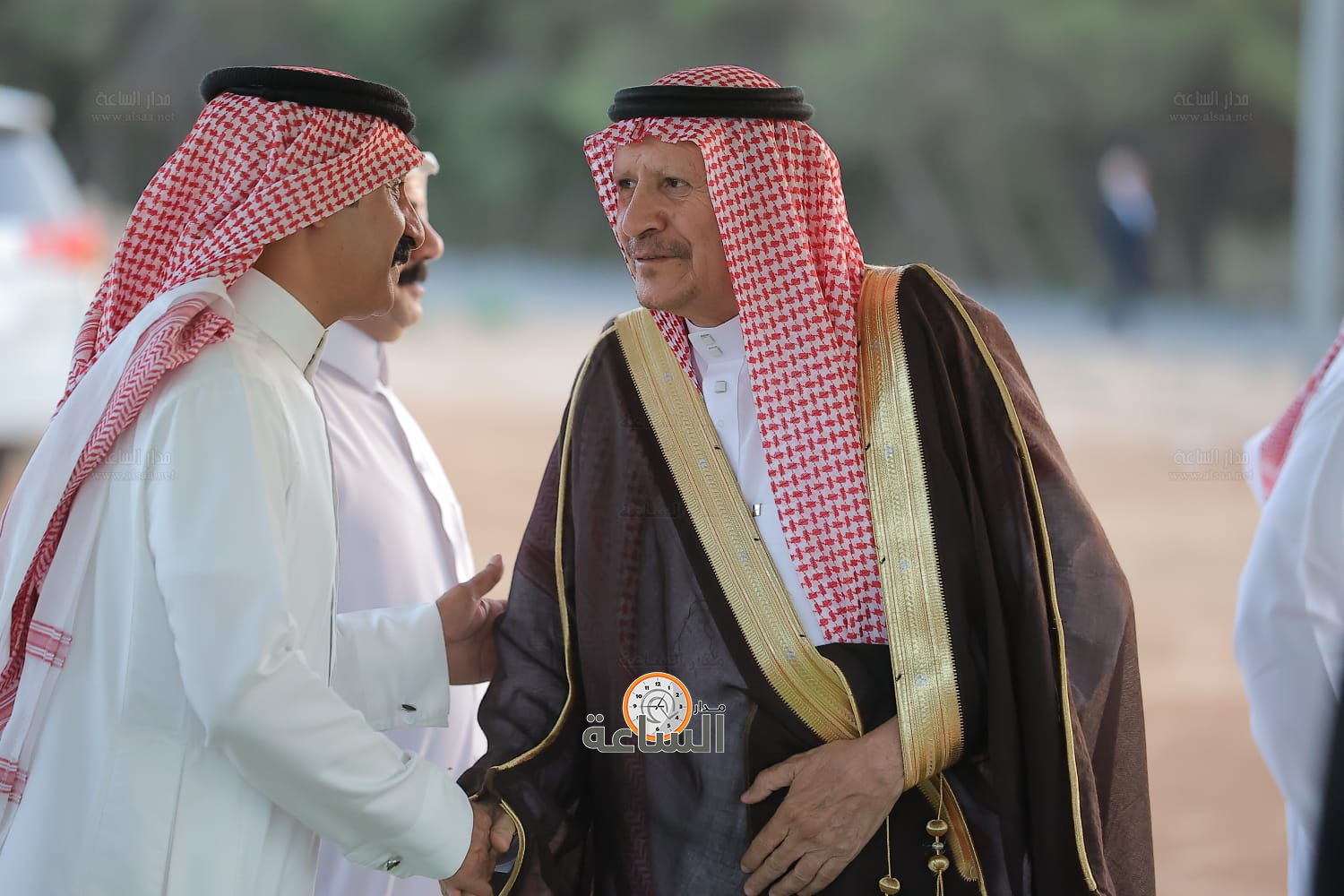 Madar Al-Saa Images 0.7741947463212017