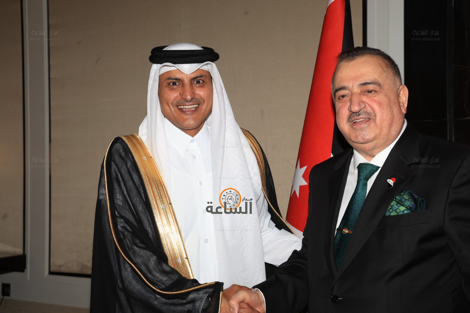 Madar Al-Saa Images 0.8965851882358008