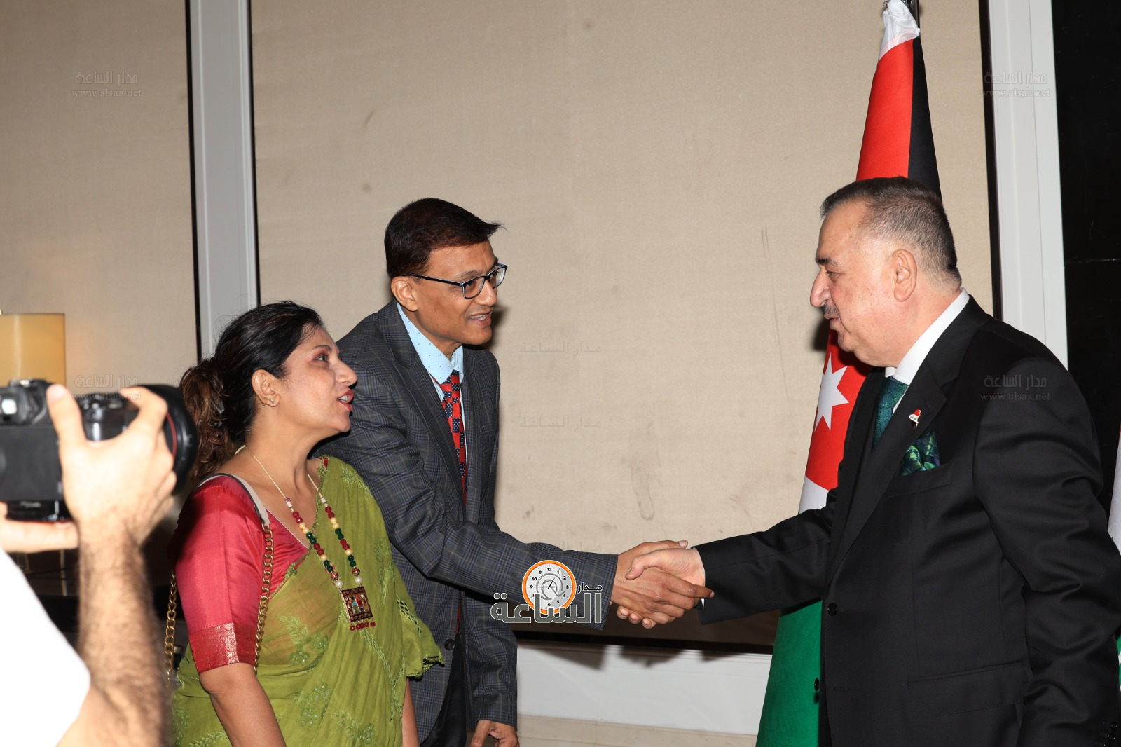 Madar Al-Saa Images 0.014991539004555854