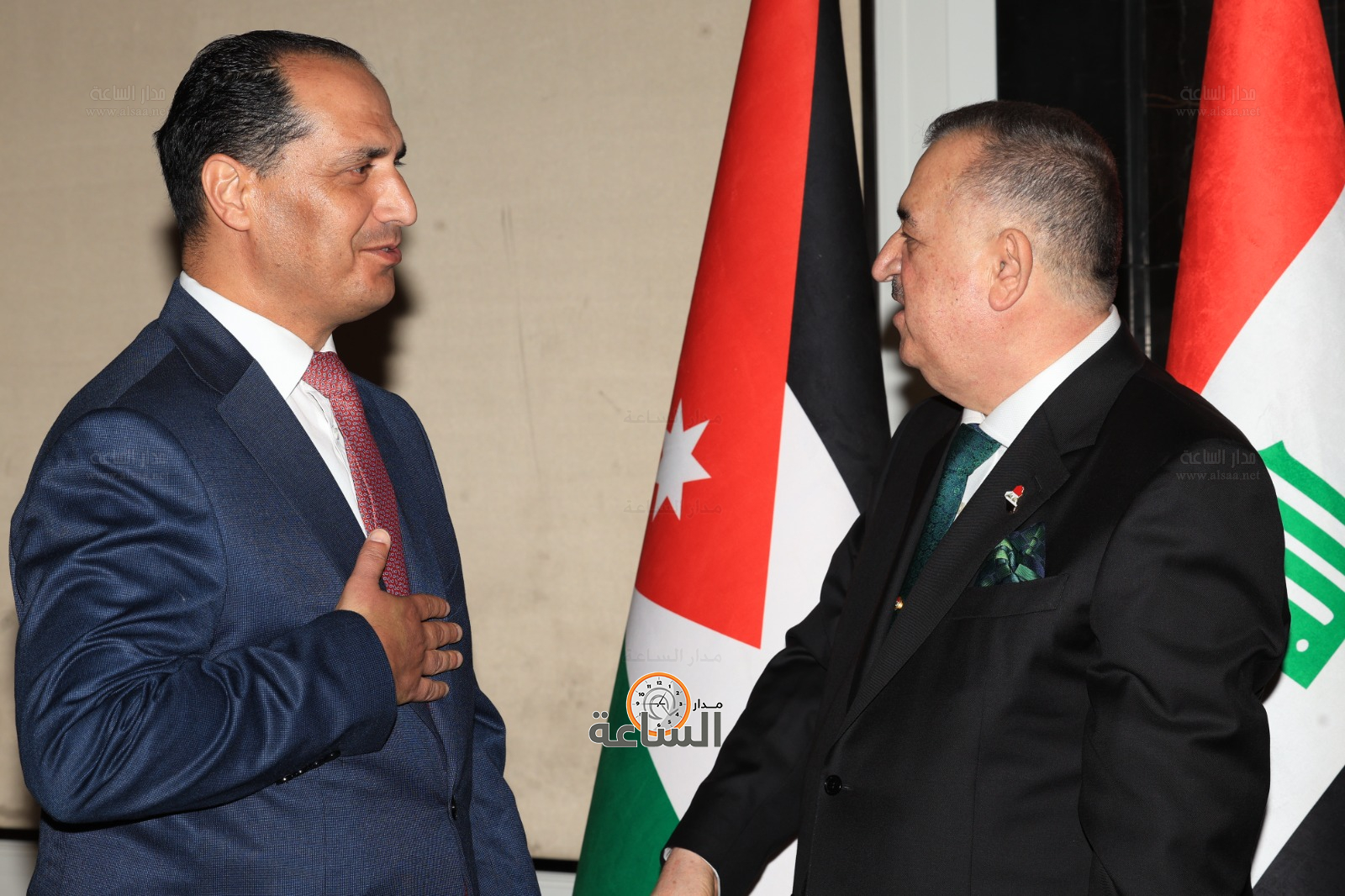 Madar Al-Saa Images 0.6561713568126276