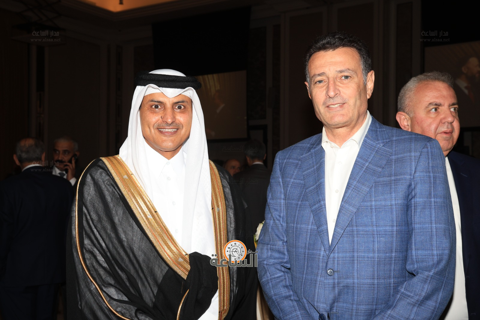 Madar Al-Saa Images 0.4236729924098247