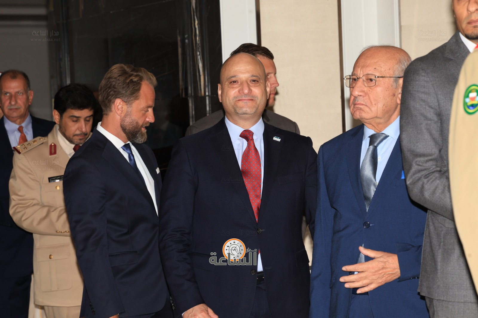 Madar Al-Saa Images 0.04907444748952505