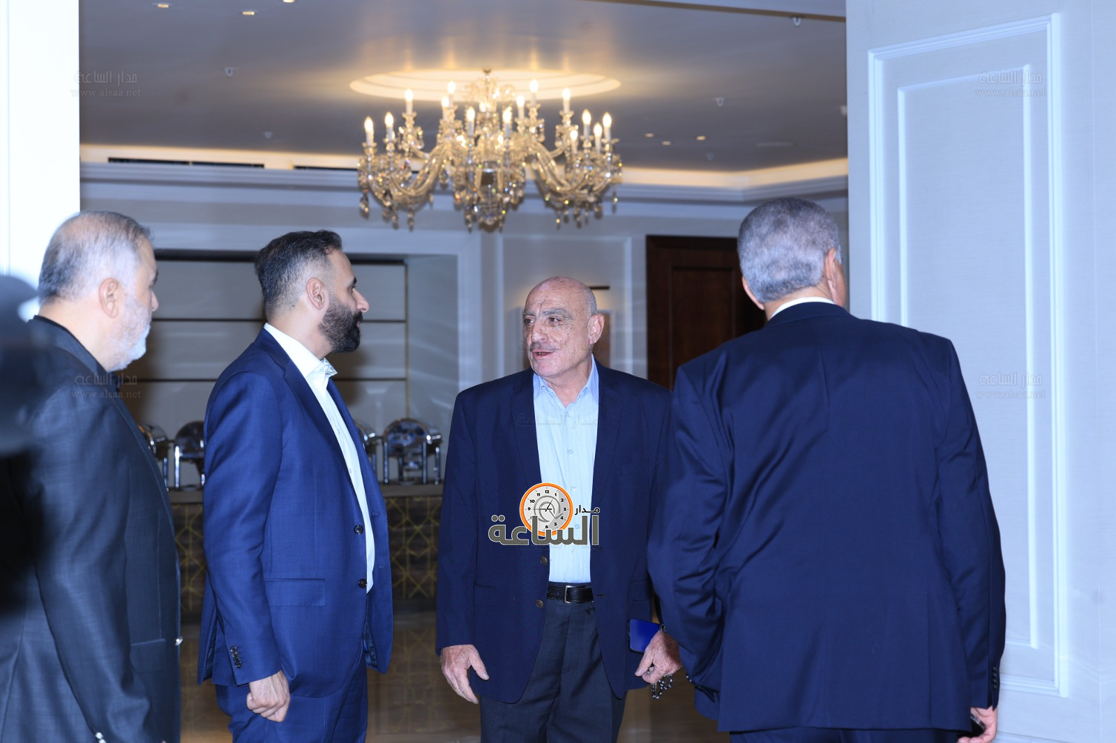 Madar Al-Saa Images 0.1663565173055549