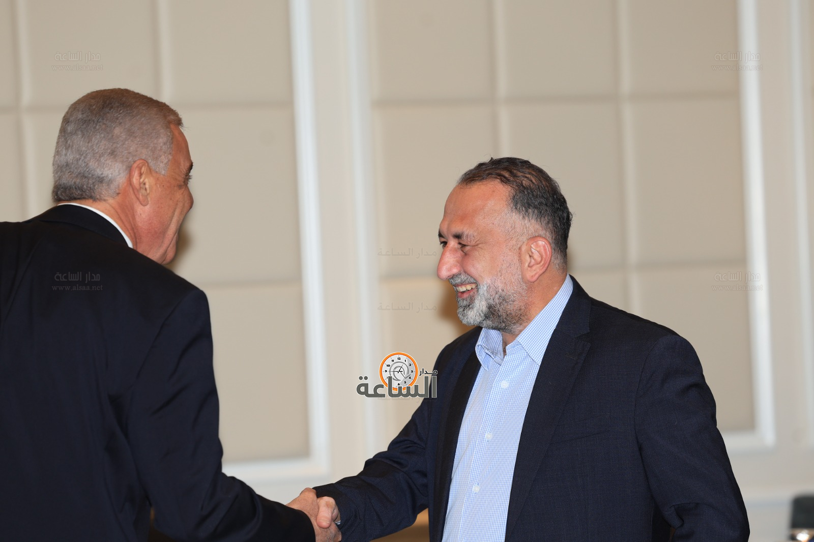 Madar Al-Saa Images 0.3237112116402243