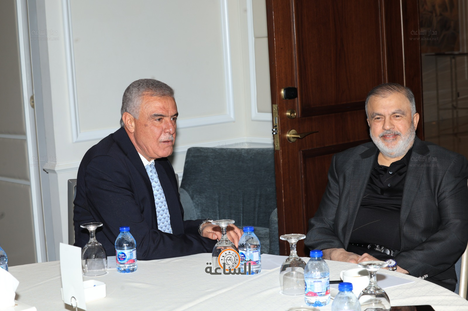 Madar Al-Saa Images 0.645989135233123