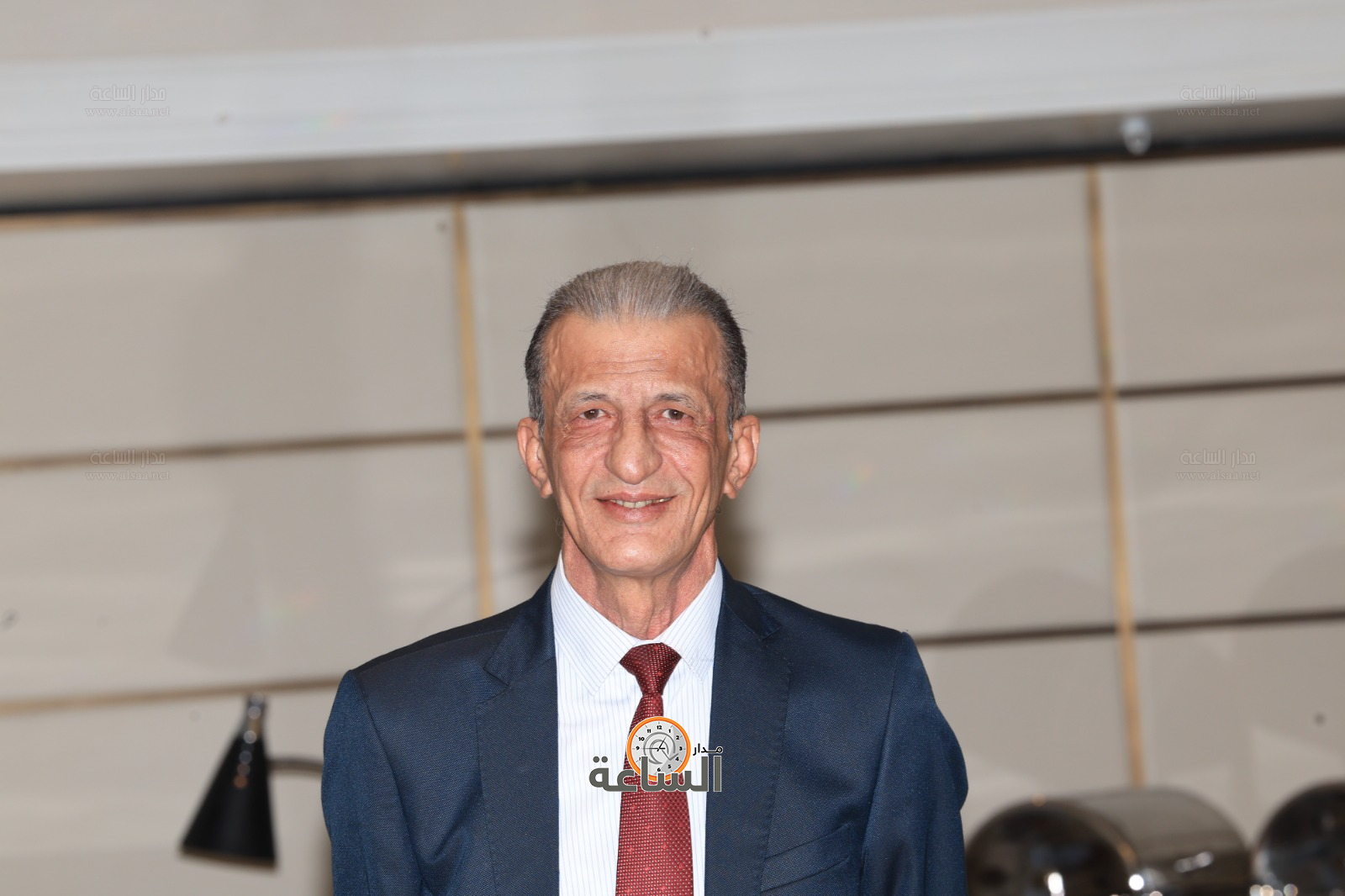 Madar Al-Saa Images 0.3725647686586768